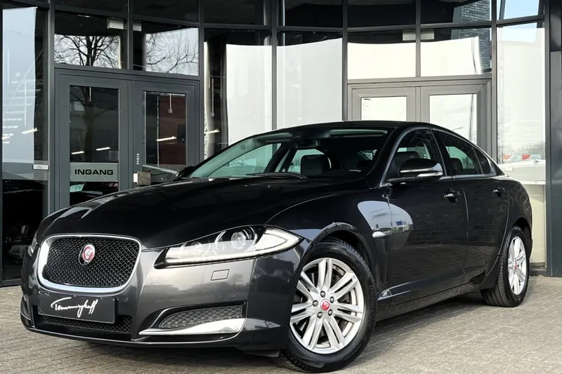 Jaguar XF (2014)