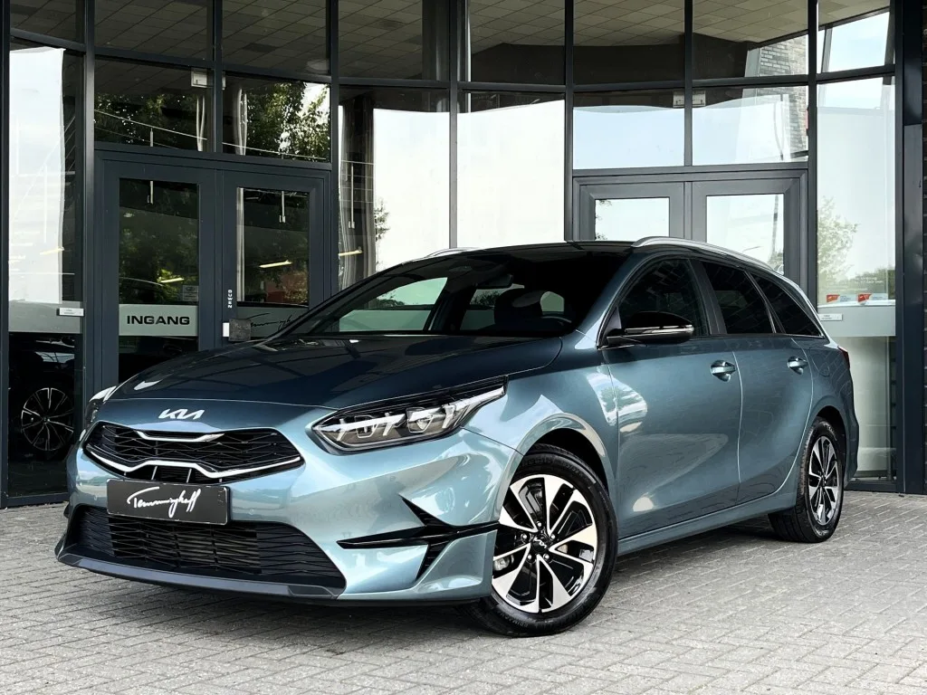 Kia Ceed (2025) — foto 1