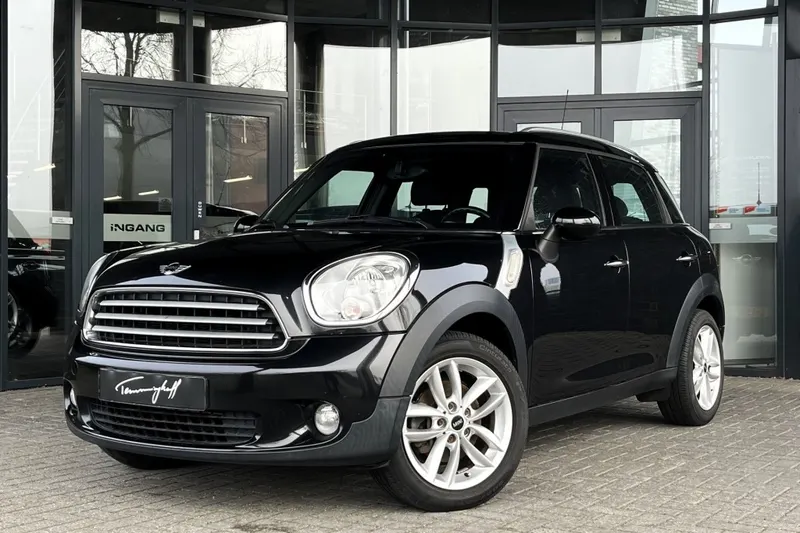 MINI Countryman (2011)