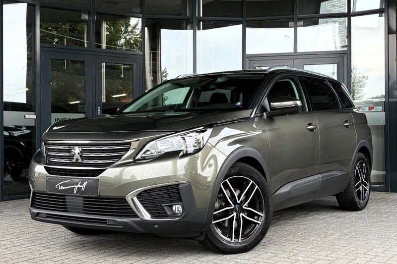 Peugeot 5008 (2019)