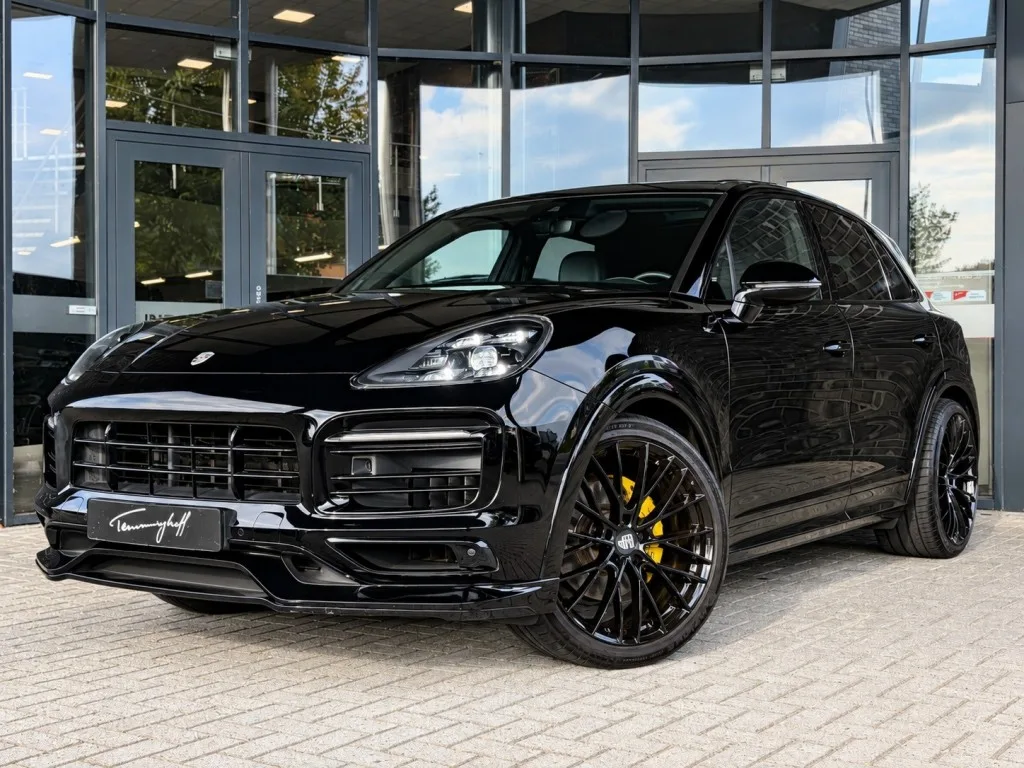 Porsche Cayenne (2020) — foto 1