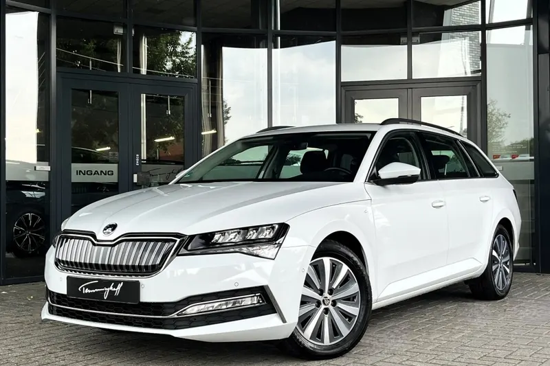 Škoda Superb (2020)
