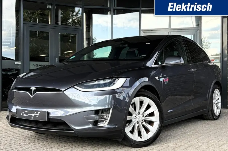 Tesla Model X (2019)