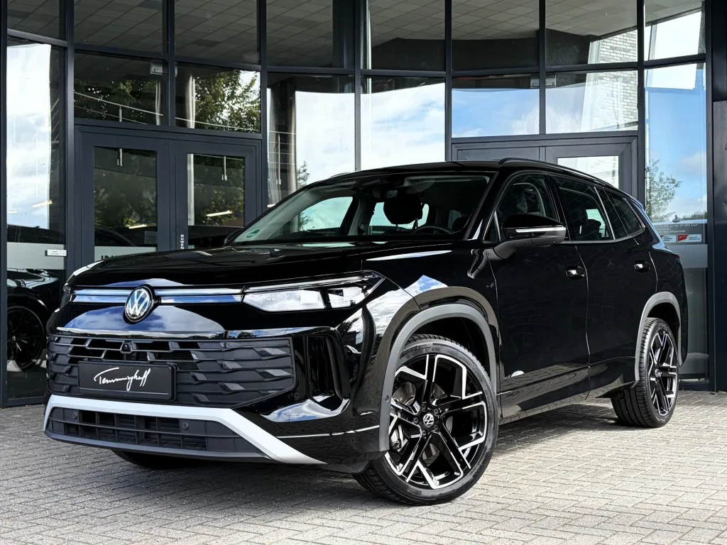 Volkswagen Tayron (2025) — foto 1
