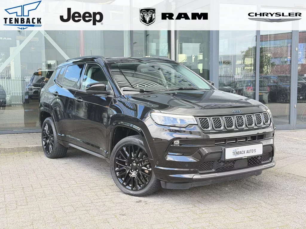 Jeep Compass (2022) — foto 1