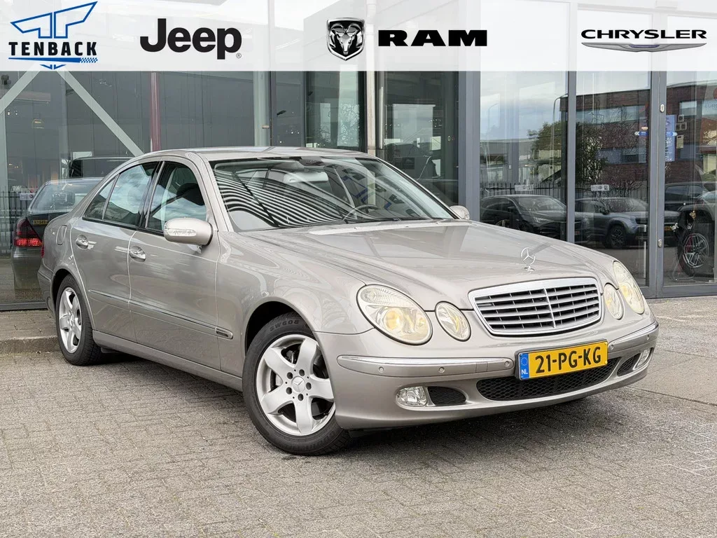 Mercedes-Benz E-Klasse (2004) — foto 1