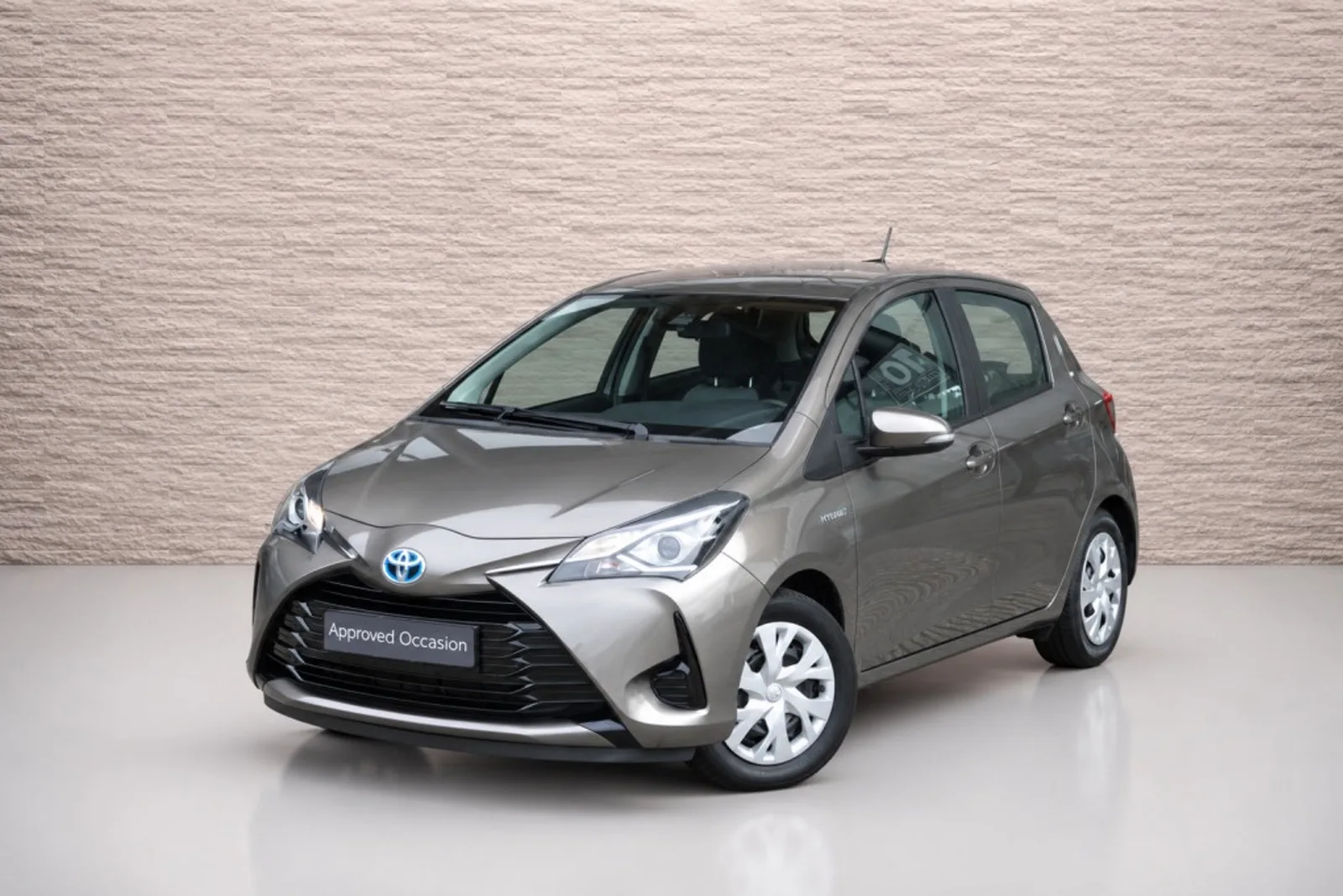 Toyota Yaris (2018) — foto 1