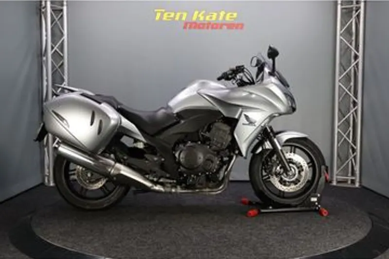 Honda CBF 1000 F (2011)