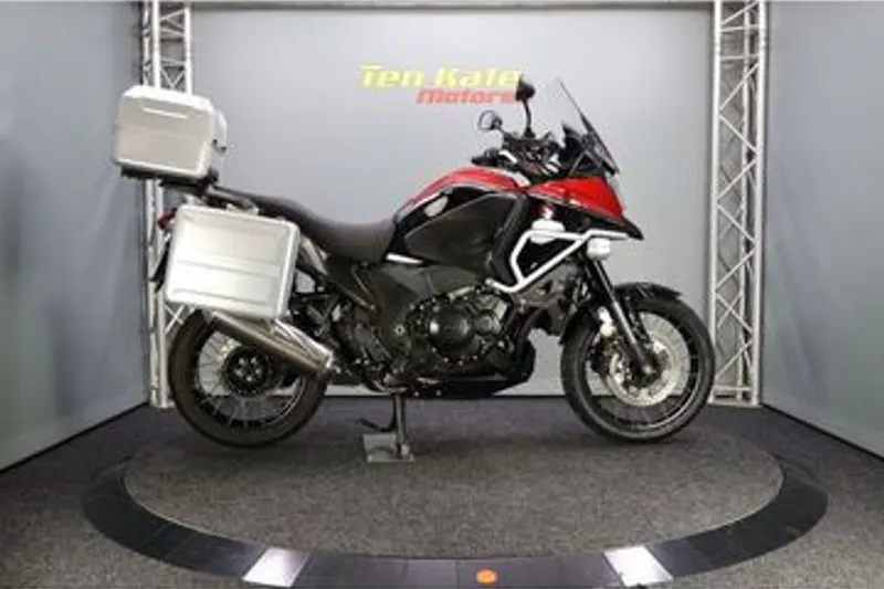 Honda VFR 1200 X Crosstourer (2016)