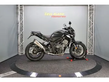 Honda CB650R (2024) — foto 1