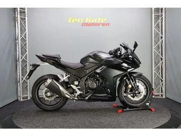 Honda CBR500R (2026) — foto 1