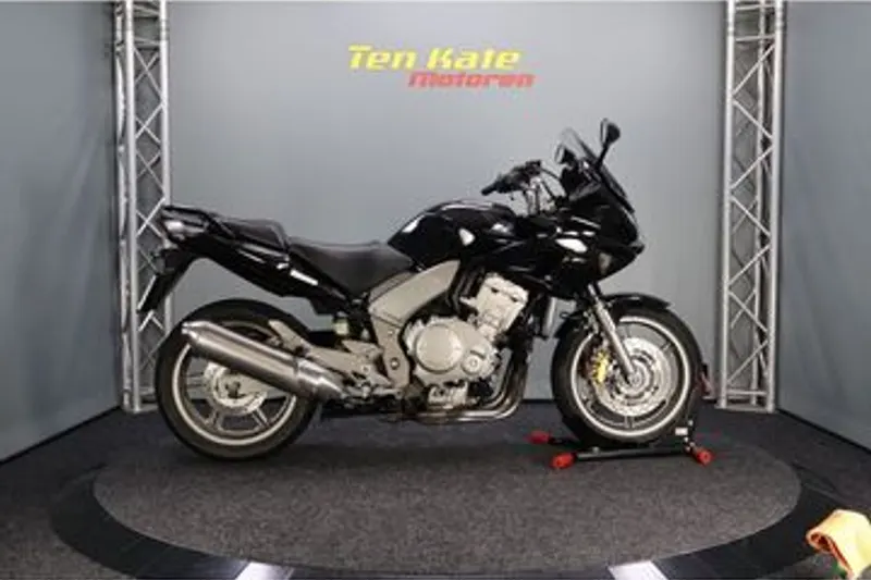 Honda CBF1000 (2008)