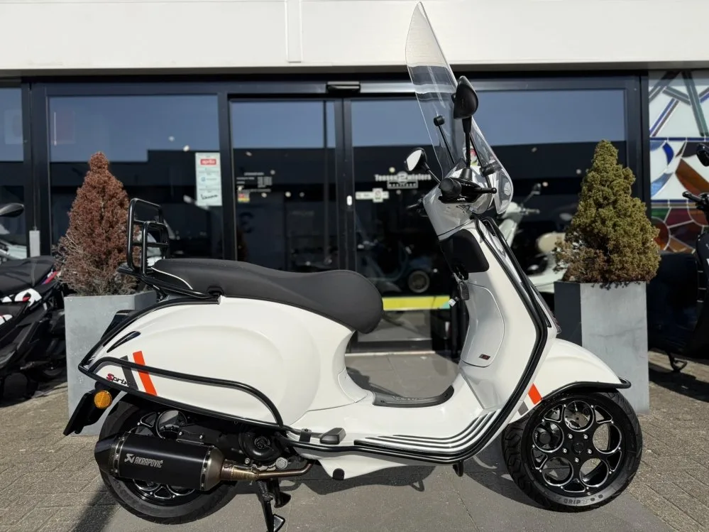 Vespa Sprint (2025) — foto 1