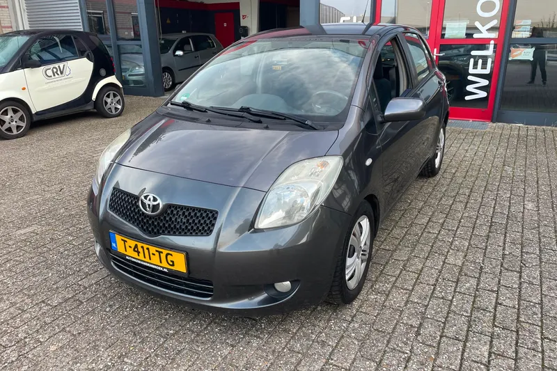 Toyota Yaris (2008)
