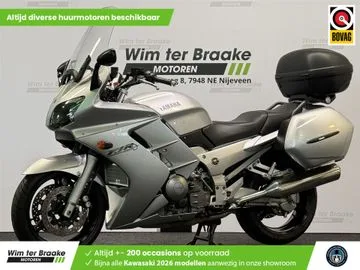 Yamaha FJR1300 (2001) — foto 1