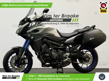 Yamaha Tracer 900 (2015) — foto 1