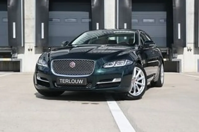 Jaguar XJ (2019)