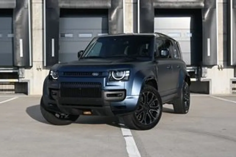 Land Rover Defender (2026)
