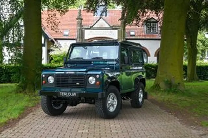 Land Rover Defender (1999)
