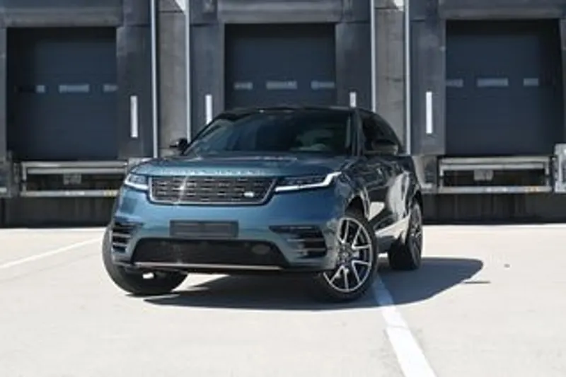 Land Rover Range Rover Velar (2026)