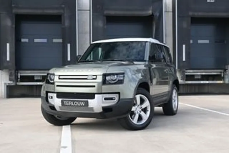 Land Rover Defender (2021)