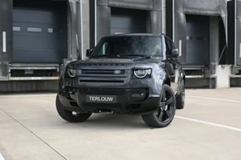 Land Rover Defender (2026)