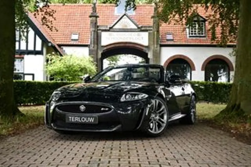 Jaguar XKR (2012)