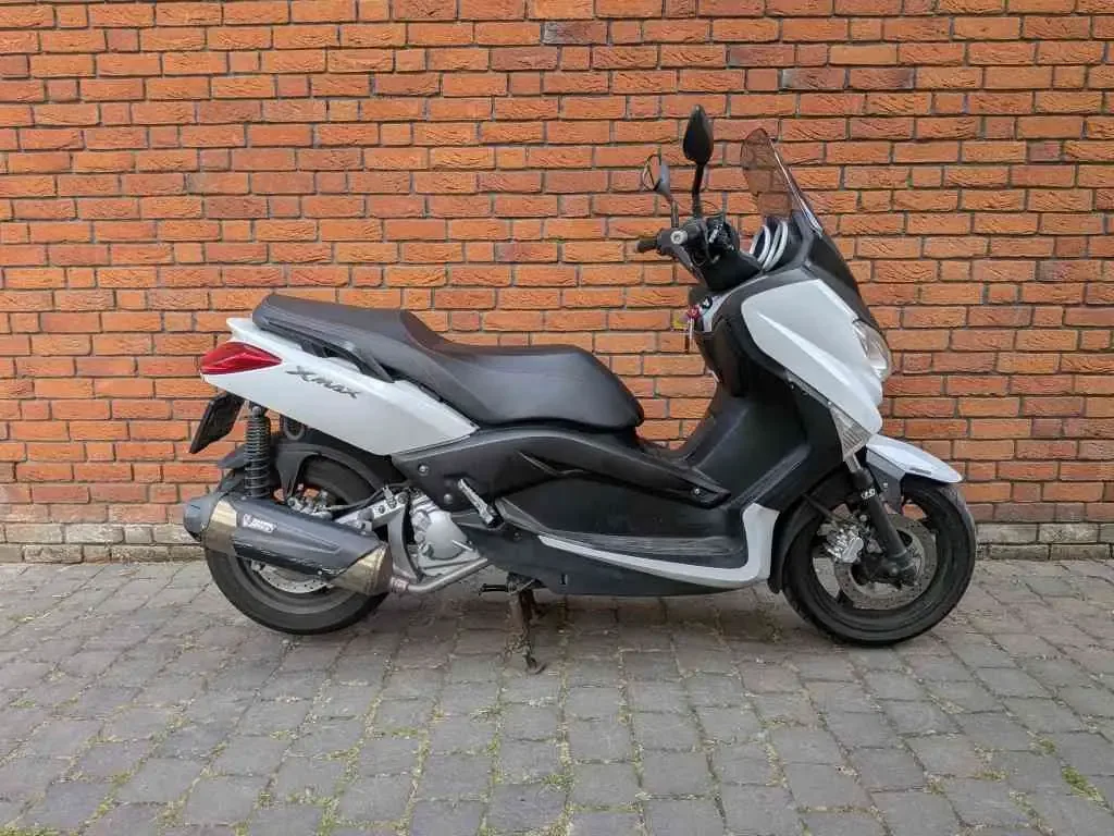 Yamaha X-MAX 250 (2010) — foto 1
