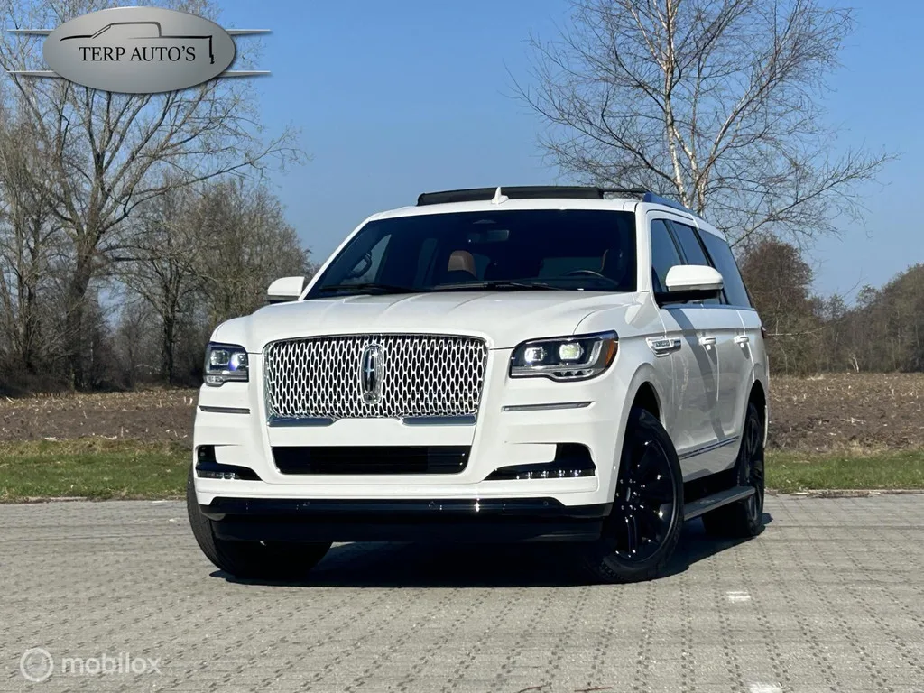 Lincoln Navigator (2024) — foto 1