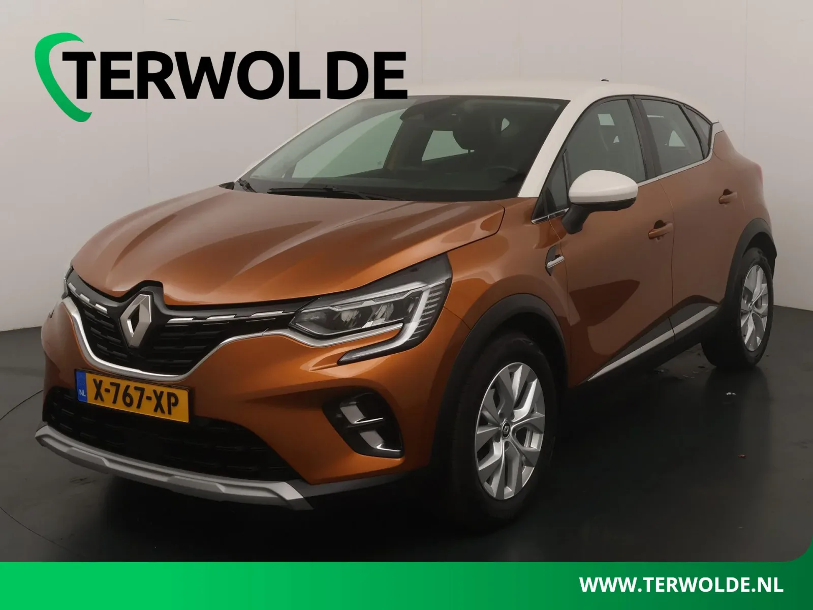 Renault Captur (2021) — foto 1