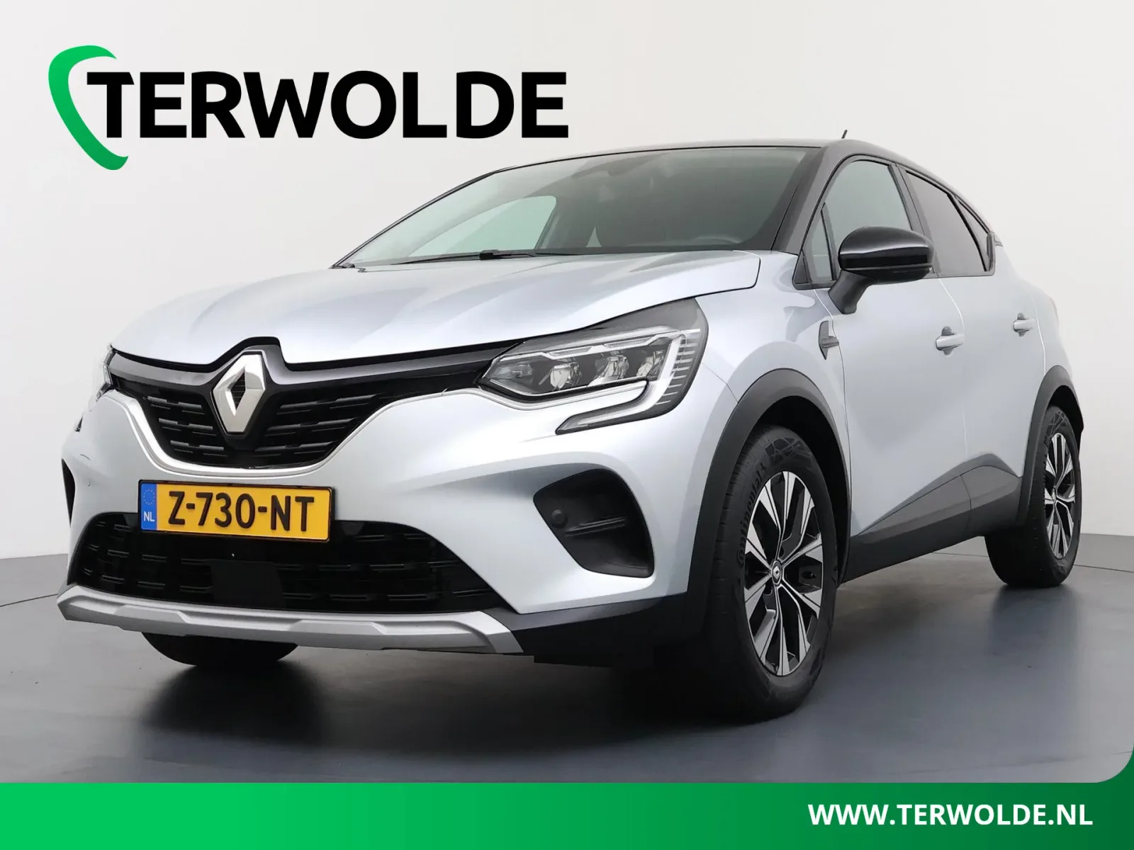 Renault Captur (2022) — foto 1
