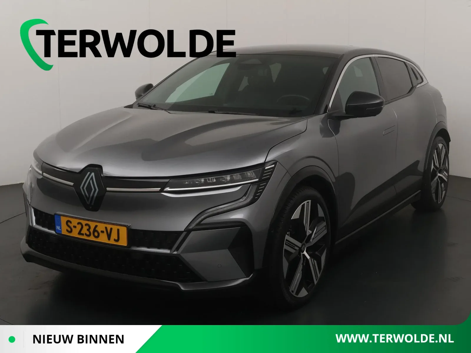 Renault Mégane E-Tech (2023) — foto 1