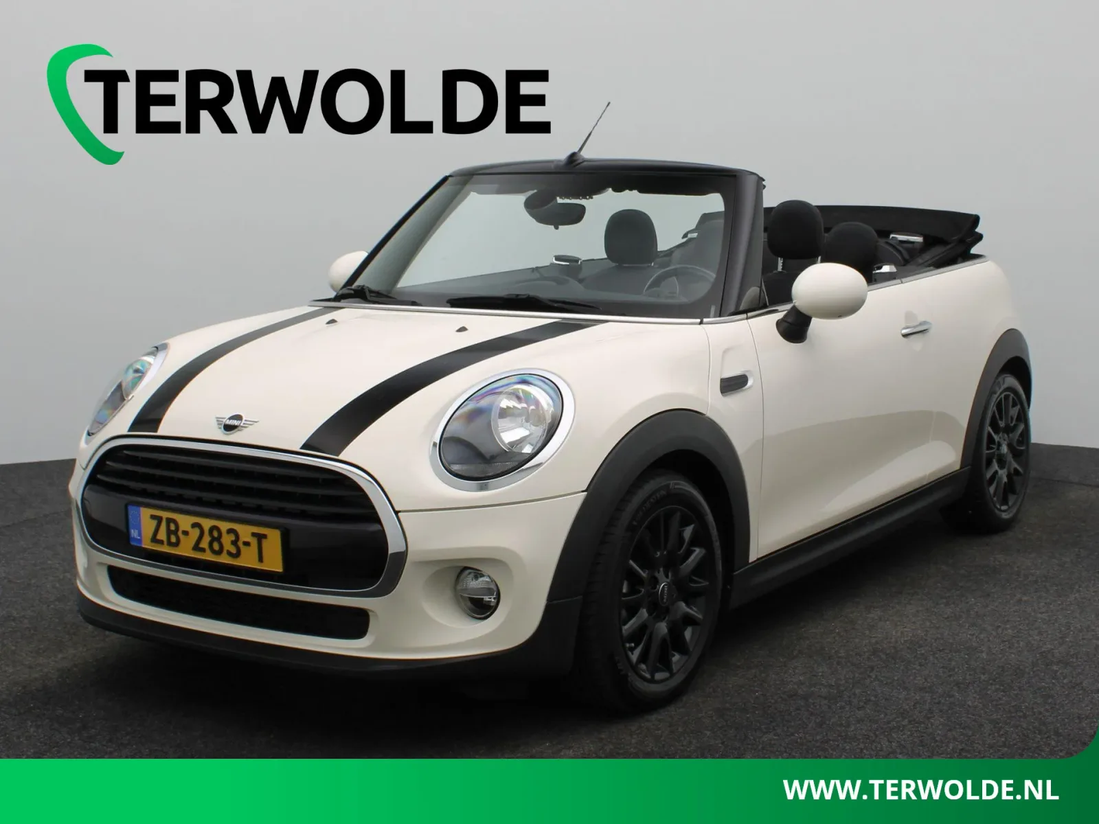 MINI Cabrio (2018) — foto 1