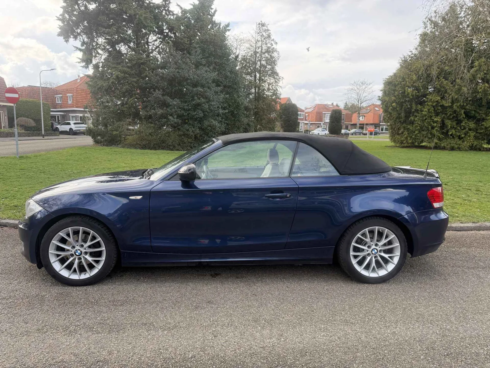 BMW 1-Serie (2010) — foto 1