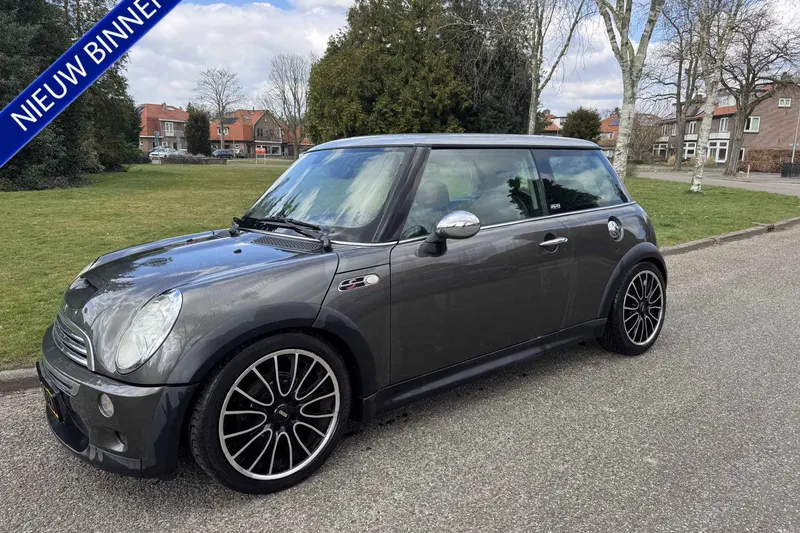 MINI Cooper S (2006)