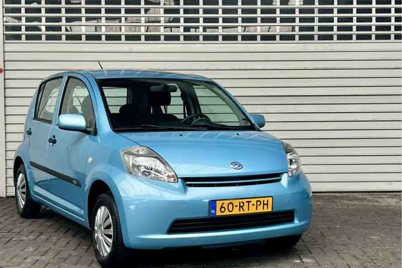 Daihatsu Sirion (2005)