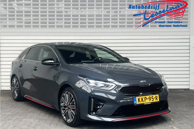 Kia ProCeed (2021)