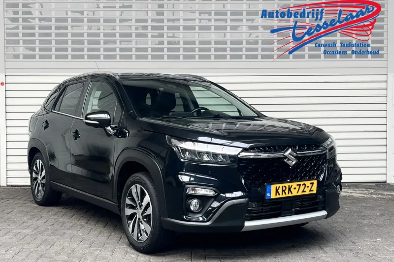 Suzuki S-Cross (2022)