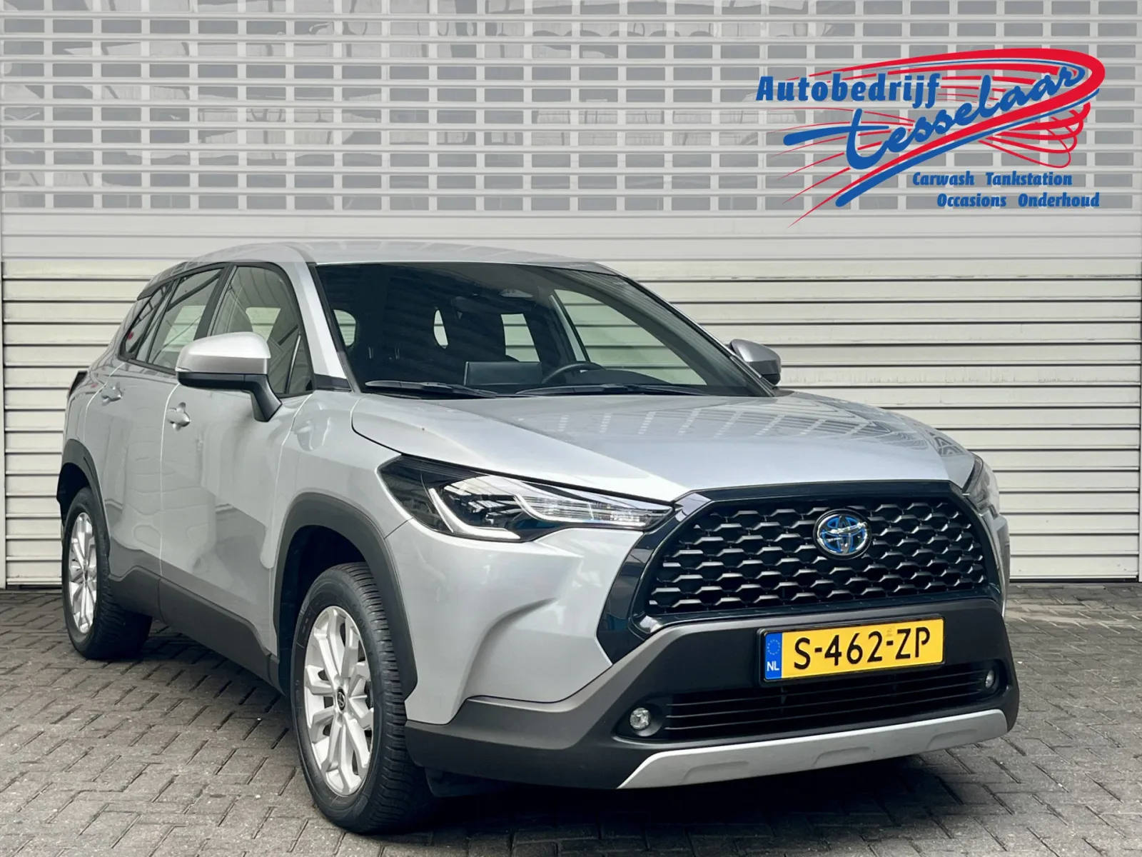 Toyota Corolla Cross (2023) — foto 1