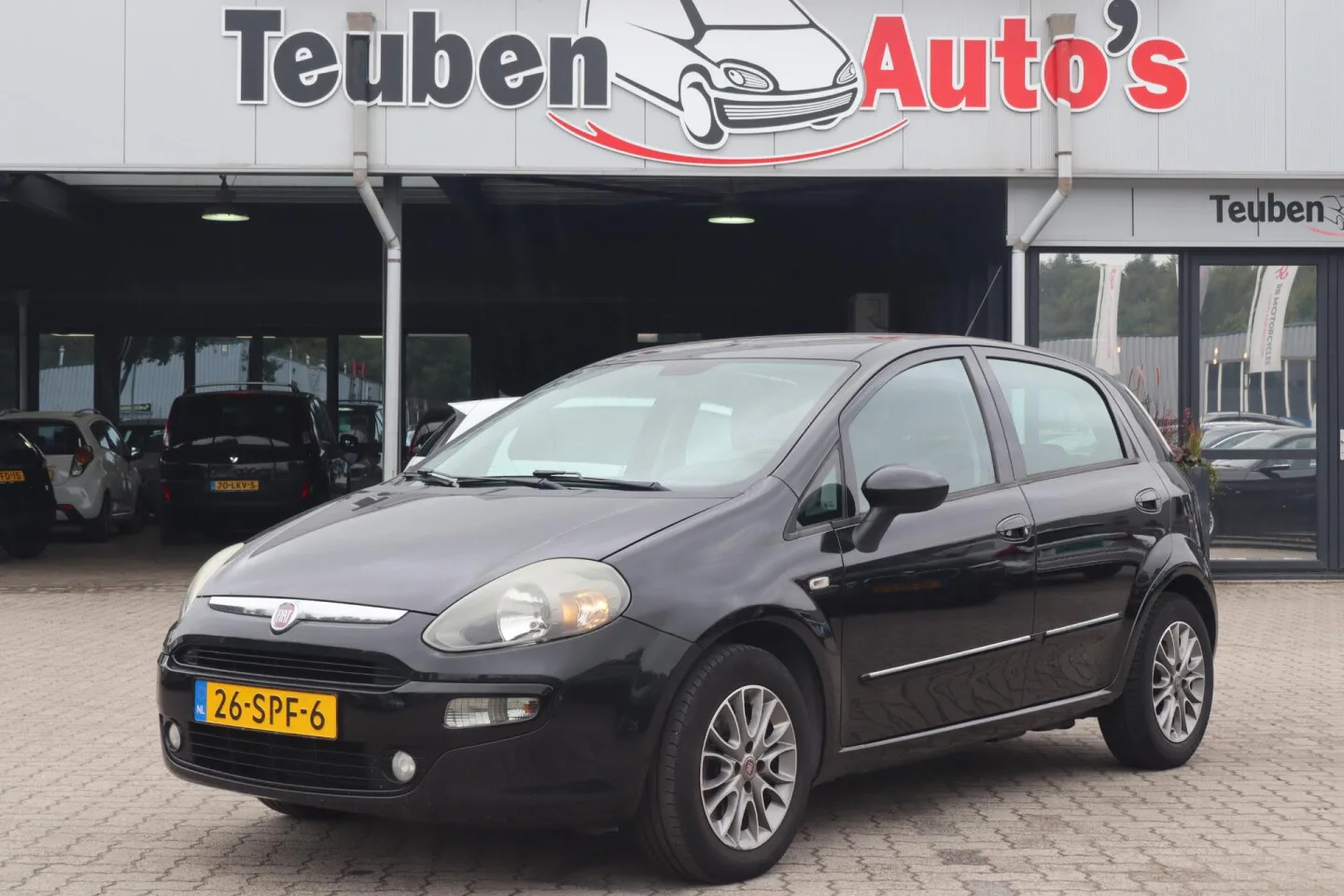 Fiat Punto (2011) — foto 1