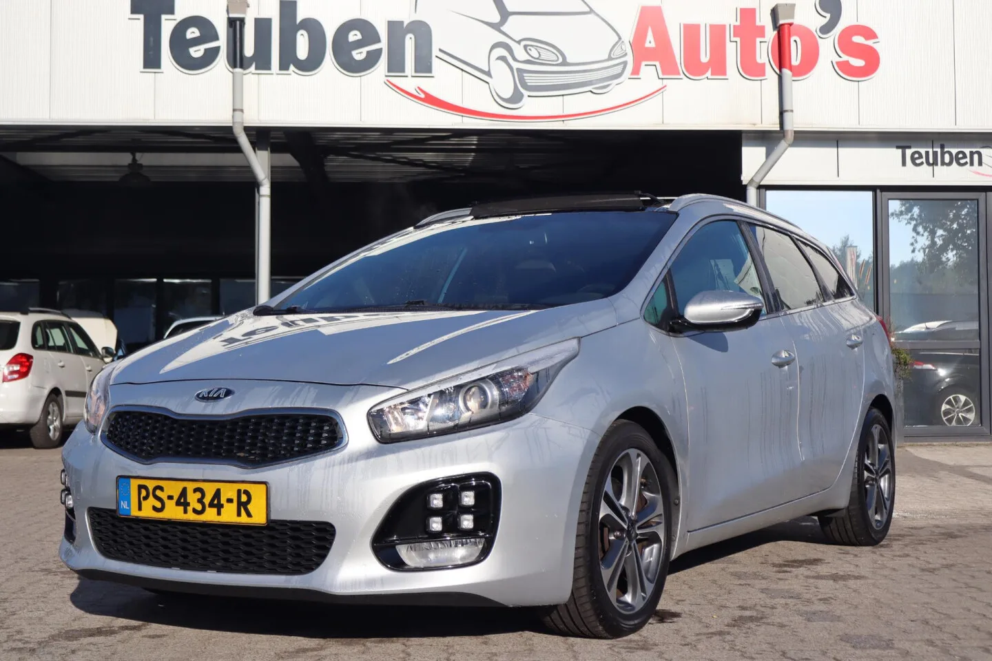 Kia Ceed (2017) — foto 1