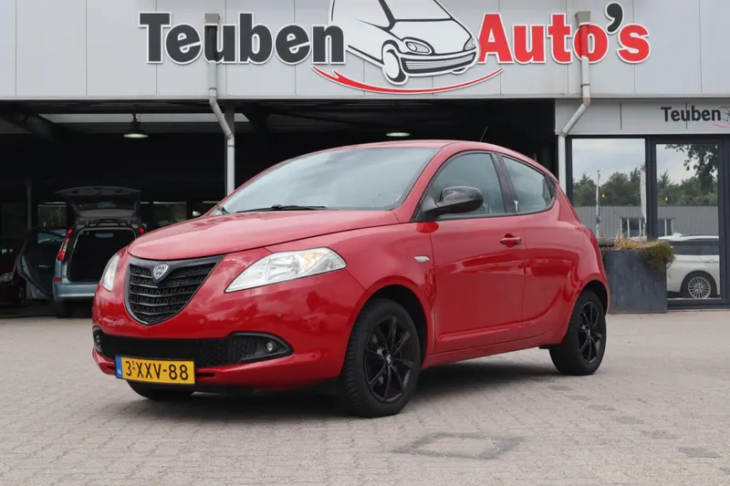 Lancia Ypsilon (2014)