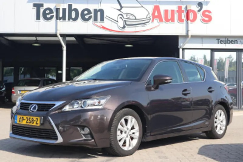 Lexus CT (2014)