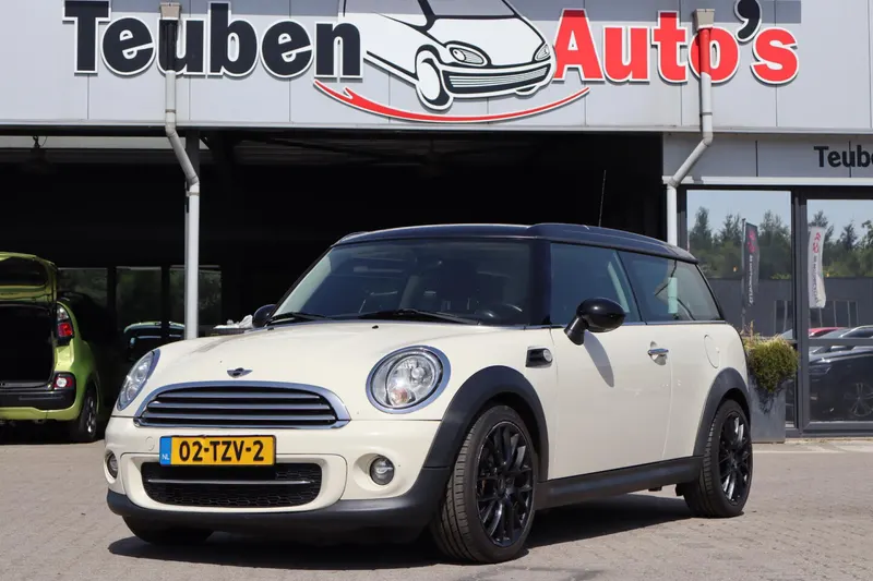 MINI Clubman (2012)