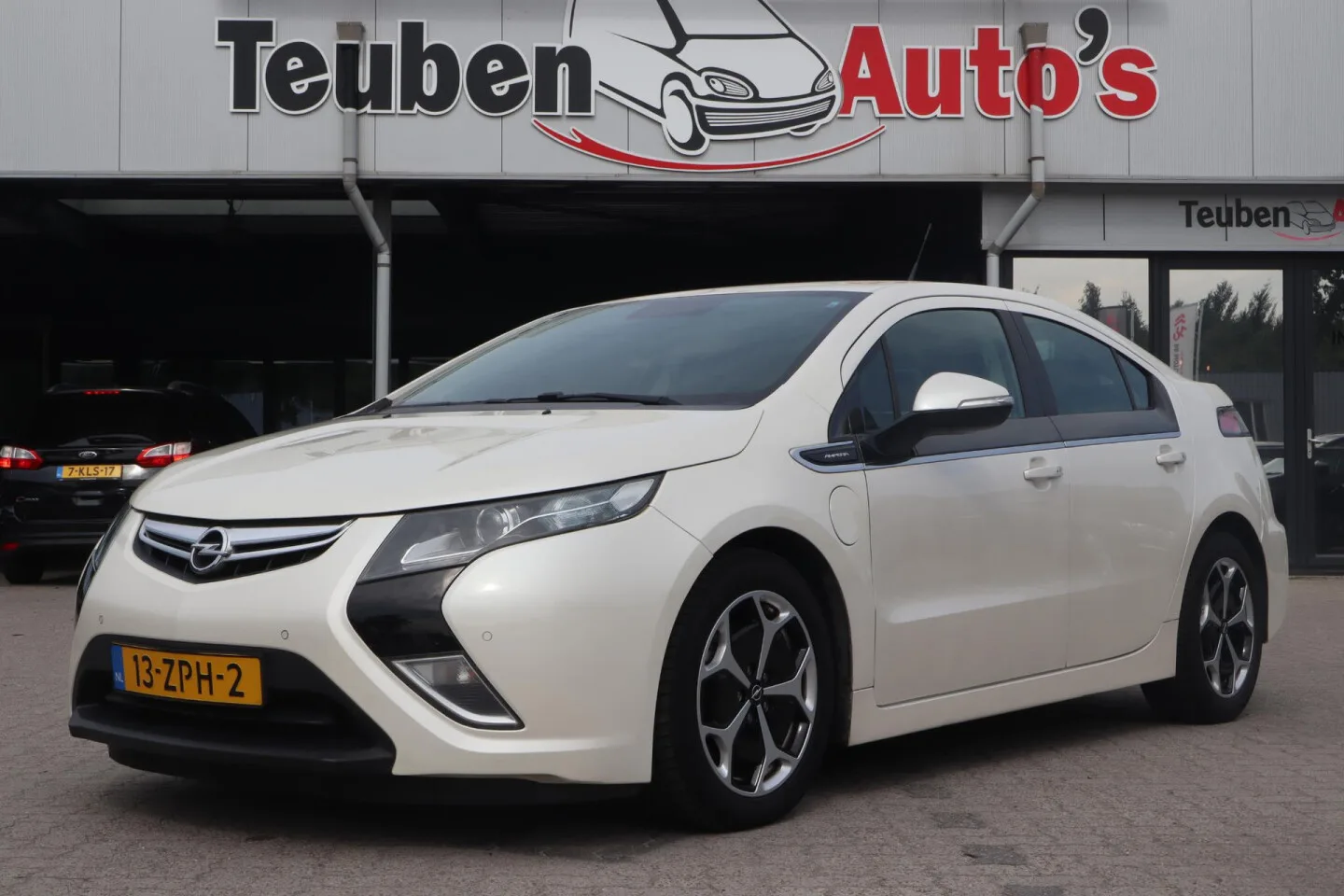 Opel Ampera (2012) — foto 1