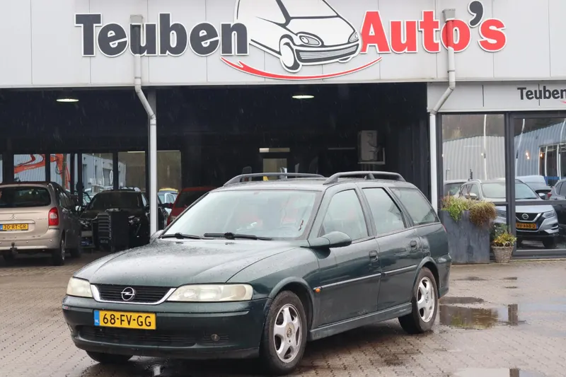 Opel Vectra (2000)