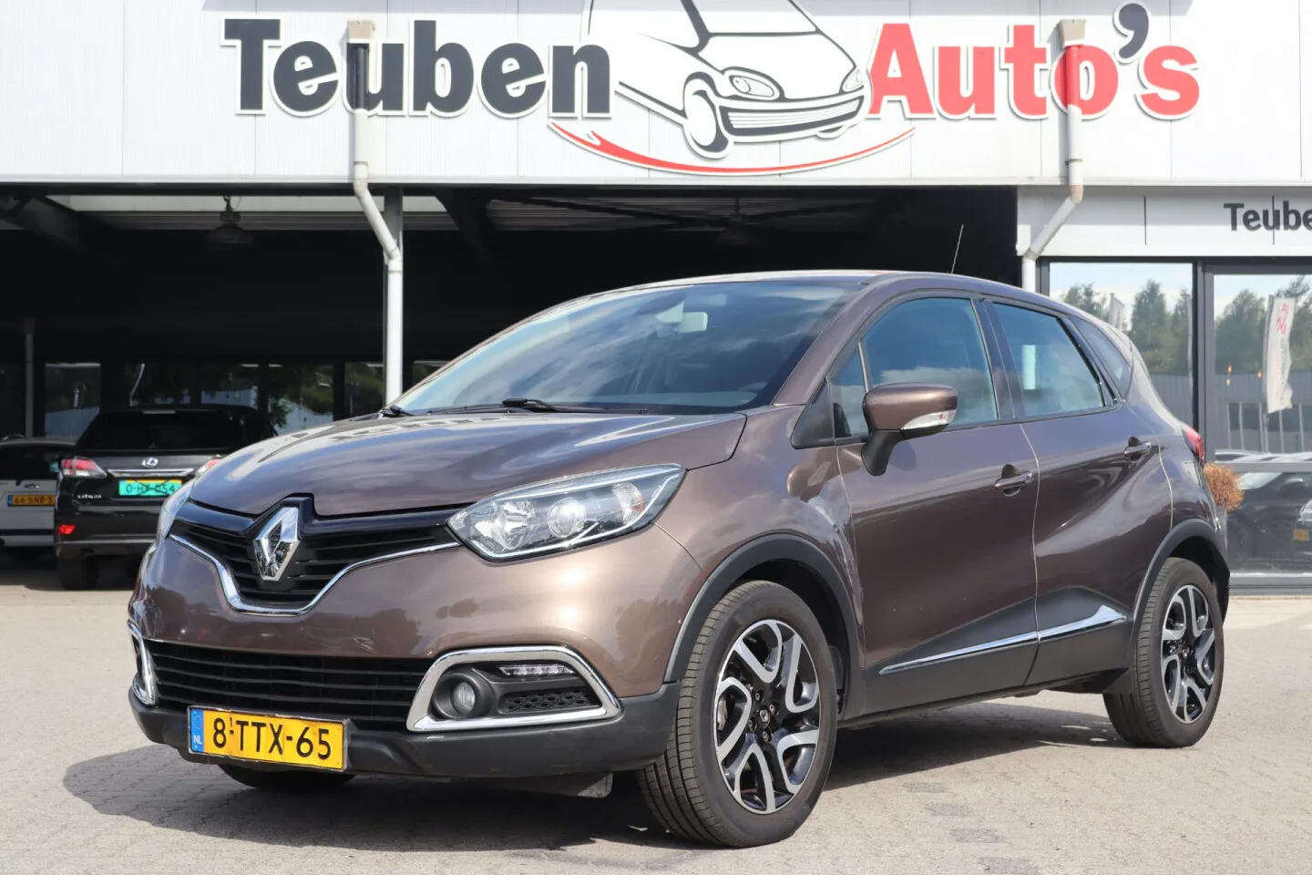 Renault Captur (2014) — foto 1