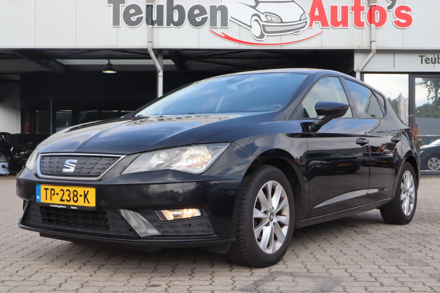 SEAT Leon (2018) — foto 1