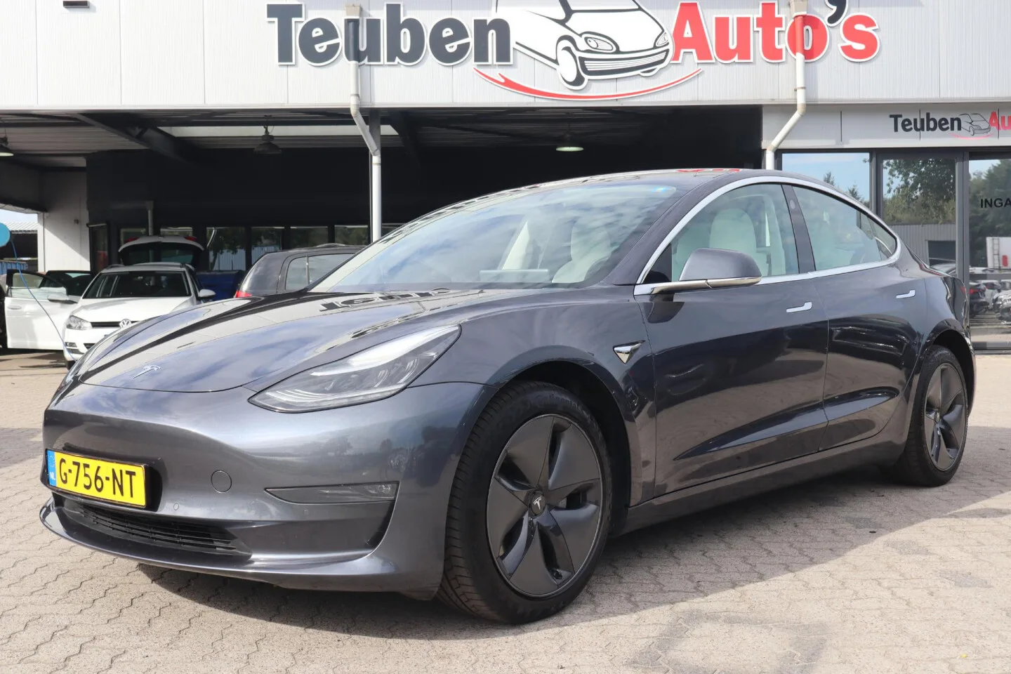 Tesla Model 3 (2019) — foto 1