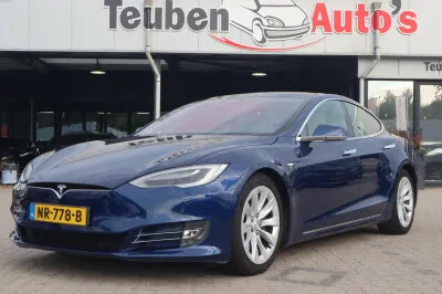 Tesla Model S (2017) — foto 1